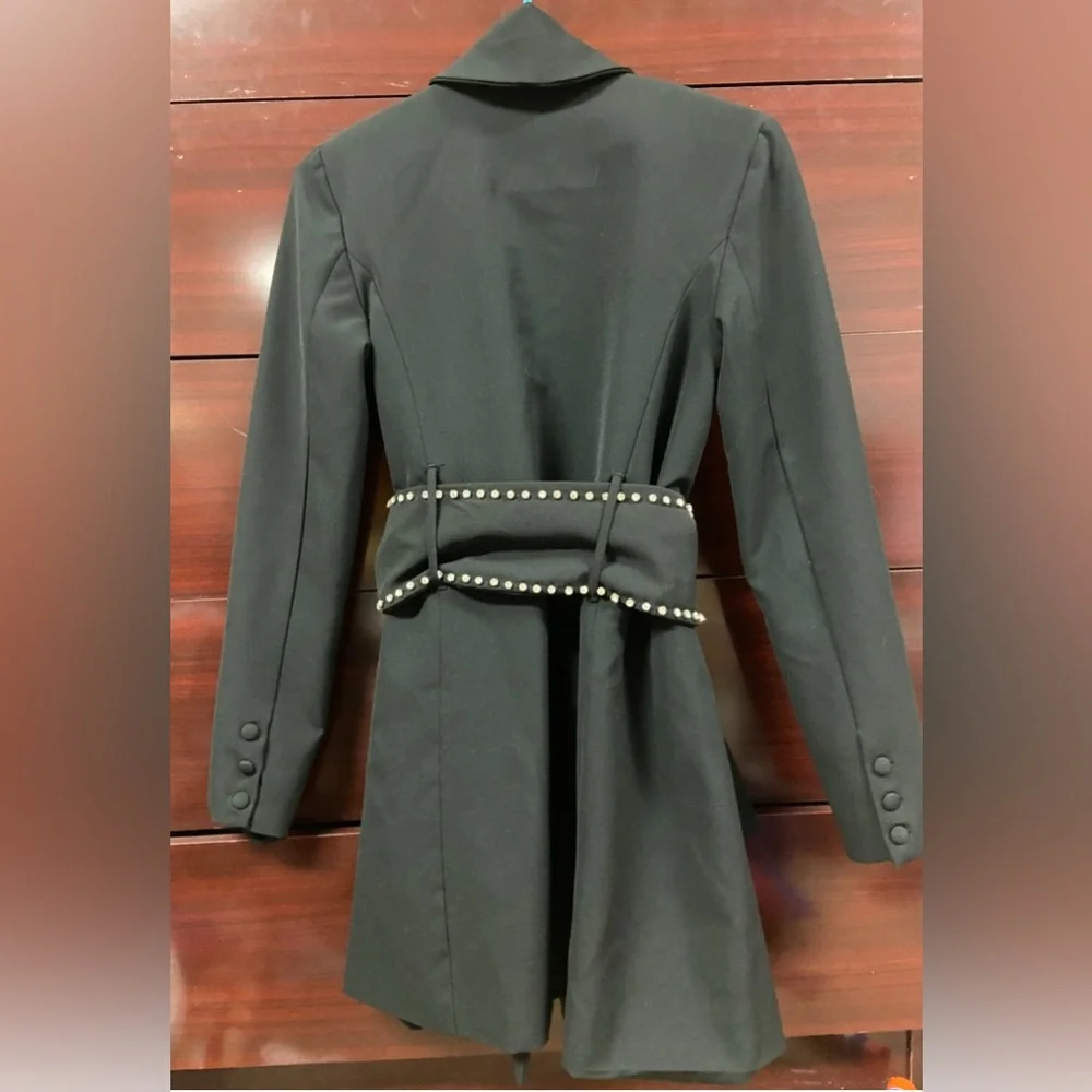 NBD Elegant jacket dress with rhinestones on a belt. Size XS - Picture 2 of 2